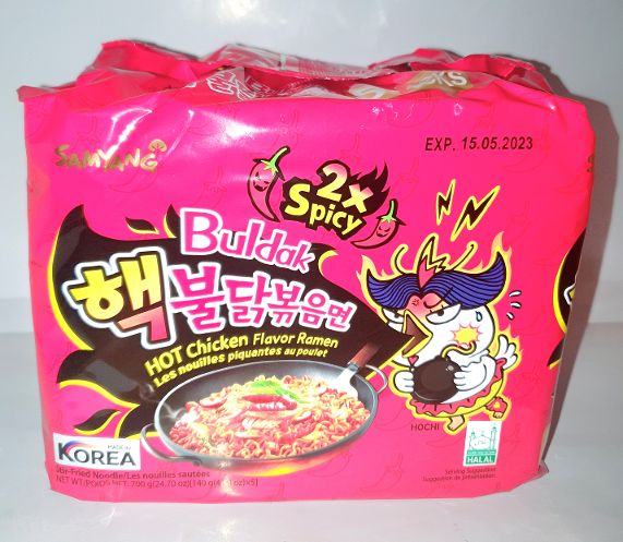 SAMYANG Instant Nudeln Extra Scharf  (5 x 140g ) pack  x 8 st = 40 st  EN NR letzte  896  !!!!!!!!!!