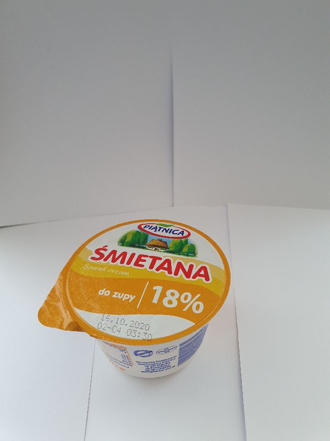 Schmand Piatniza 200 x 12 st  18%
