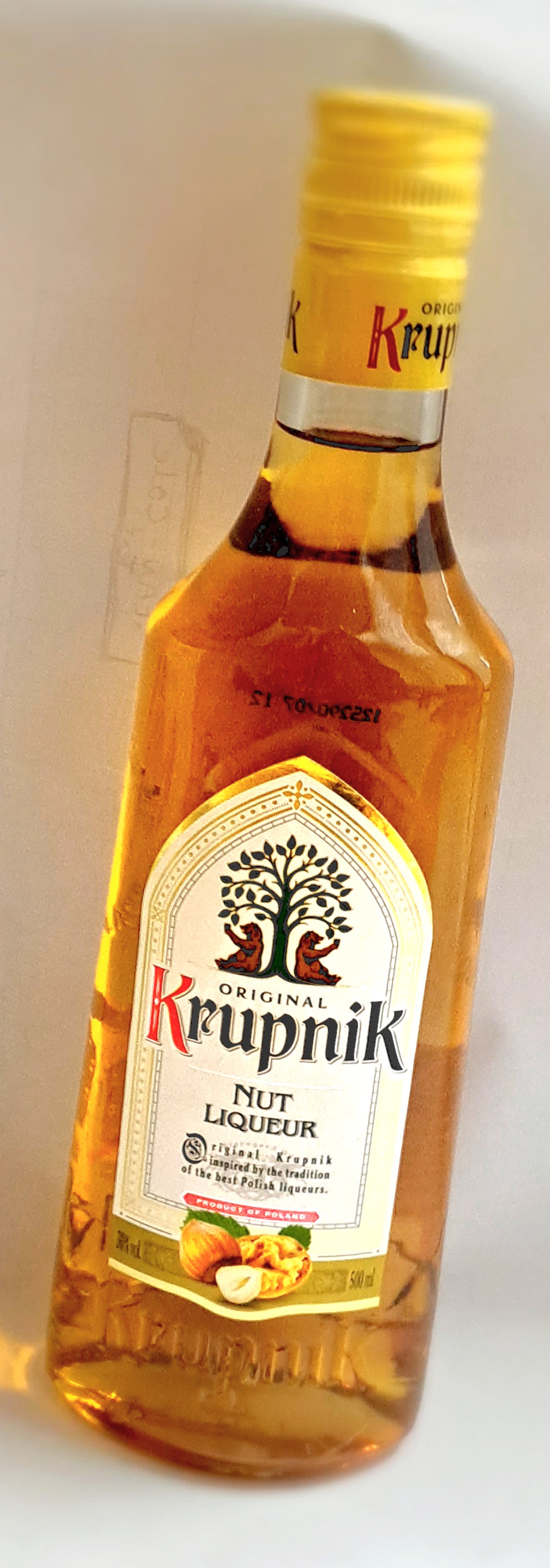 Krupnik Wodka NUT Liquor 0,5 x 12 st   30 % Vol