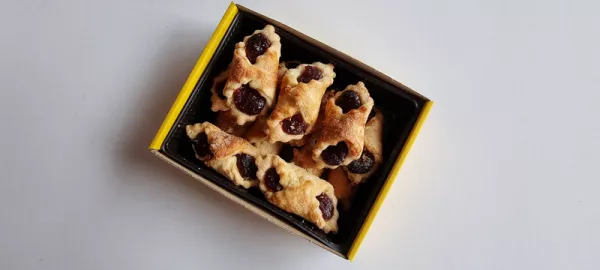 ATIS Ciastka Francuskie smak Truskawka  250 gr  (Kekse mit Erdbeere Geschmack)
