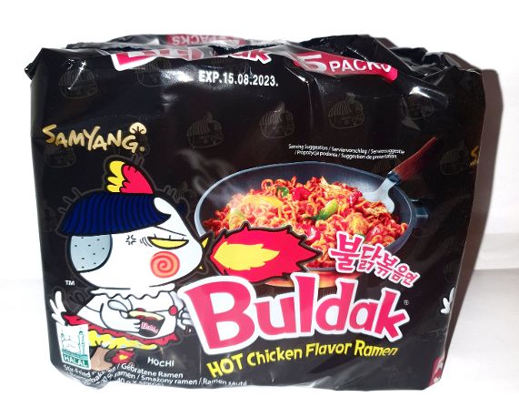 SAMYANG (  Schwarz )Instant Nudeln Scharf  (5 x 140 gr.) Pack x  8 st = 40 st En NR  Letzte nr 578 0